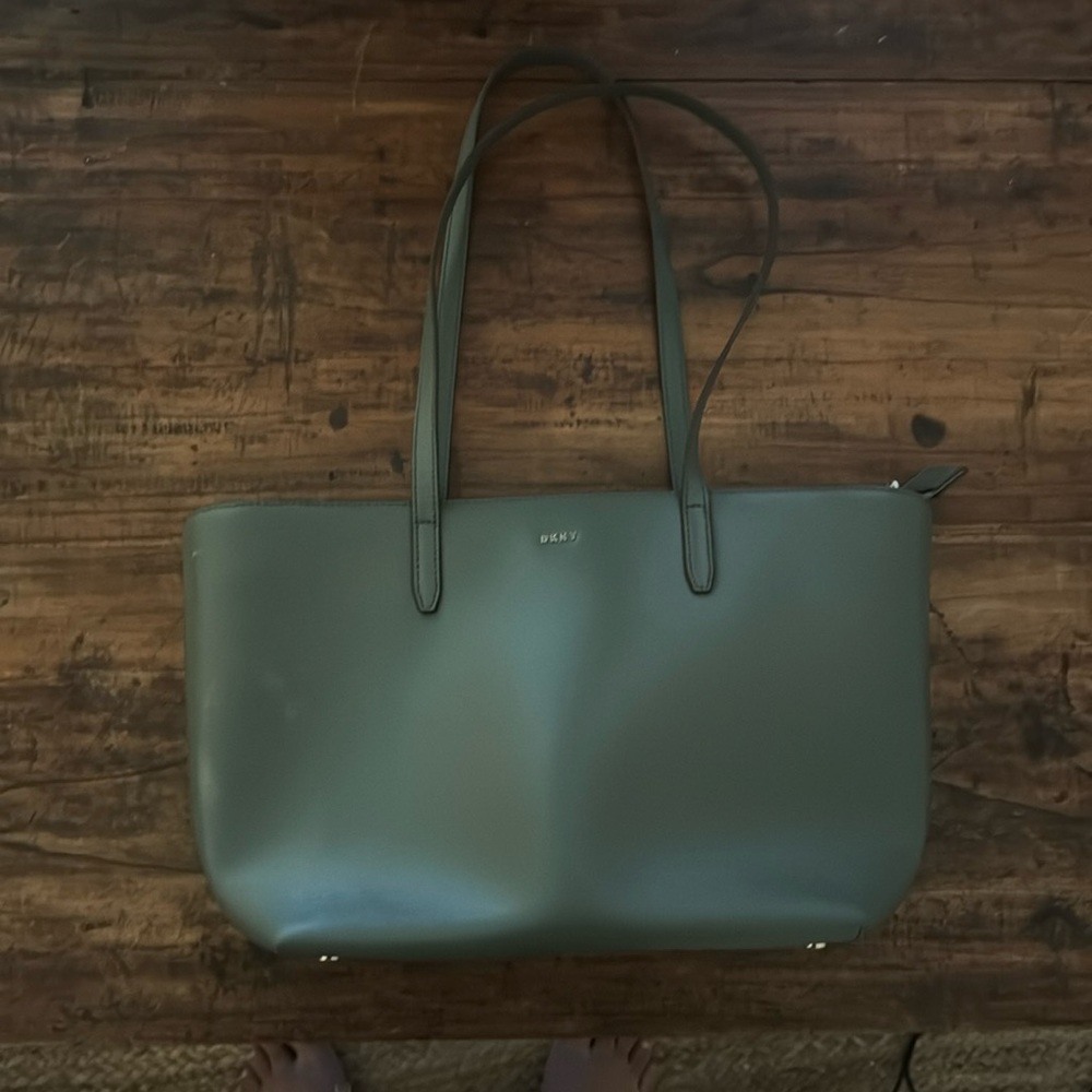 DKNY green tote